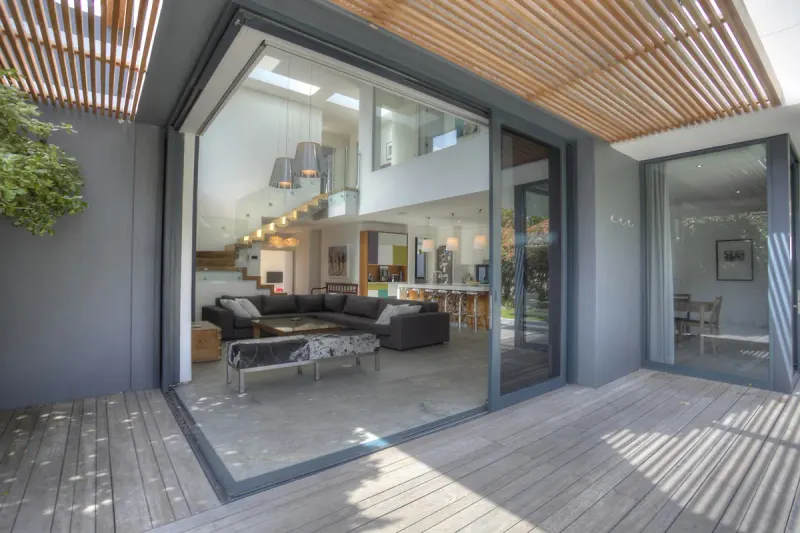 Chamberlain Villa in Claremont – photo 9
