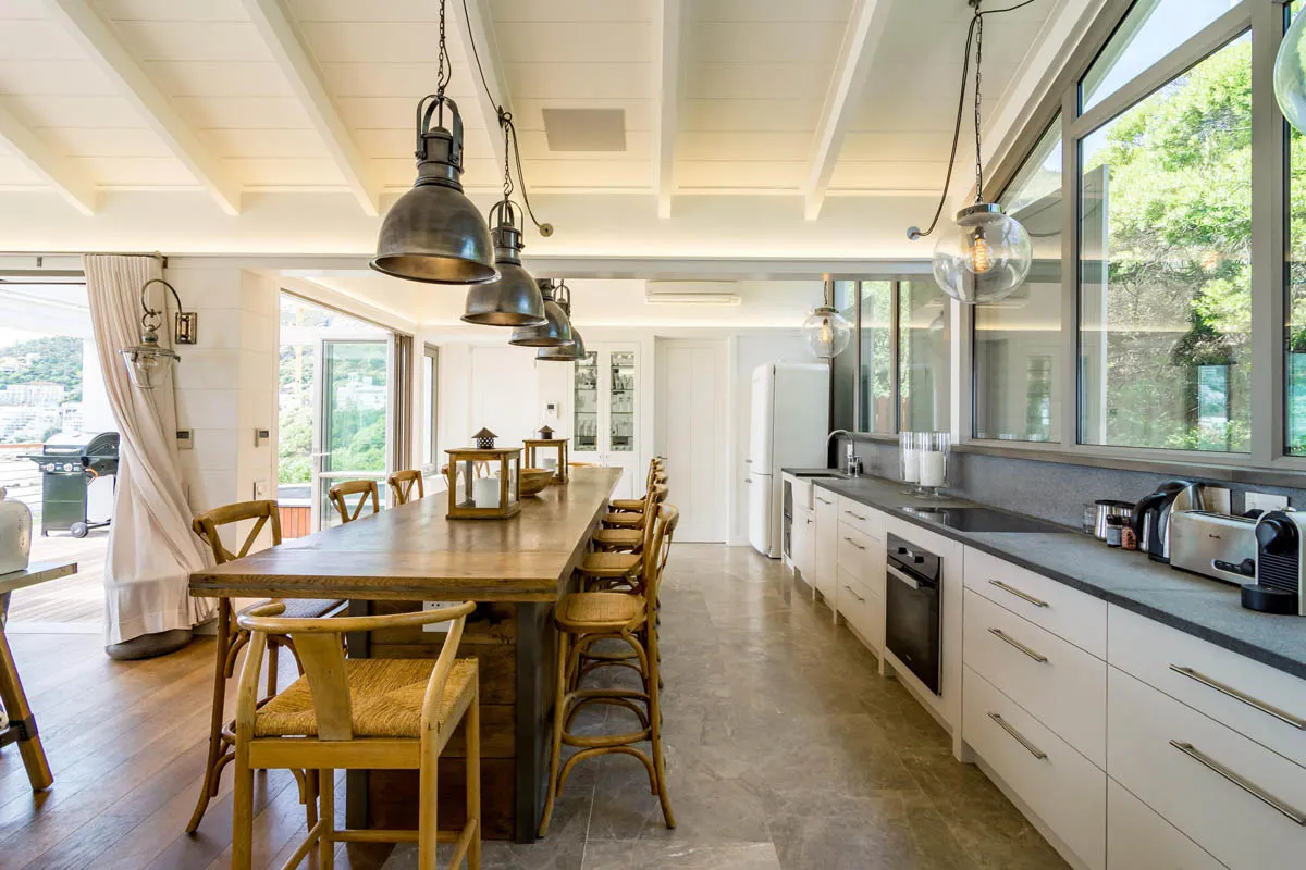 property_296460c2-a209-40e8-937f-a1e154571cc2_19