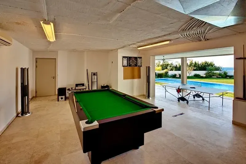 Alexandra Grand in Fresnaye – photo 12