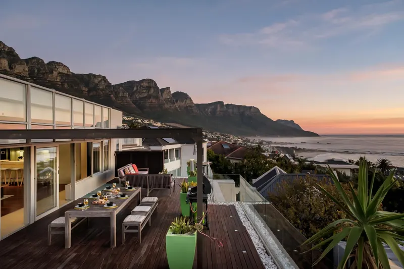 Glen Sunsets in Camps Bay – photo 44