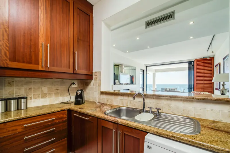 Bali Luxury Suite E in Camps Bay – photo 15