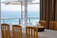Bantry Beach Penthouse in Bantry Bay – photo 12 thumbnail