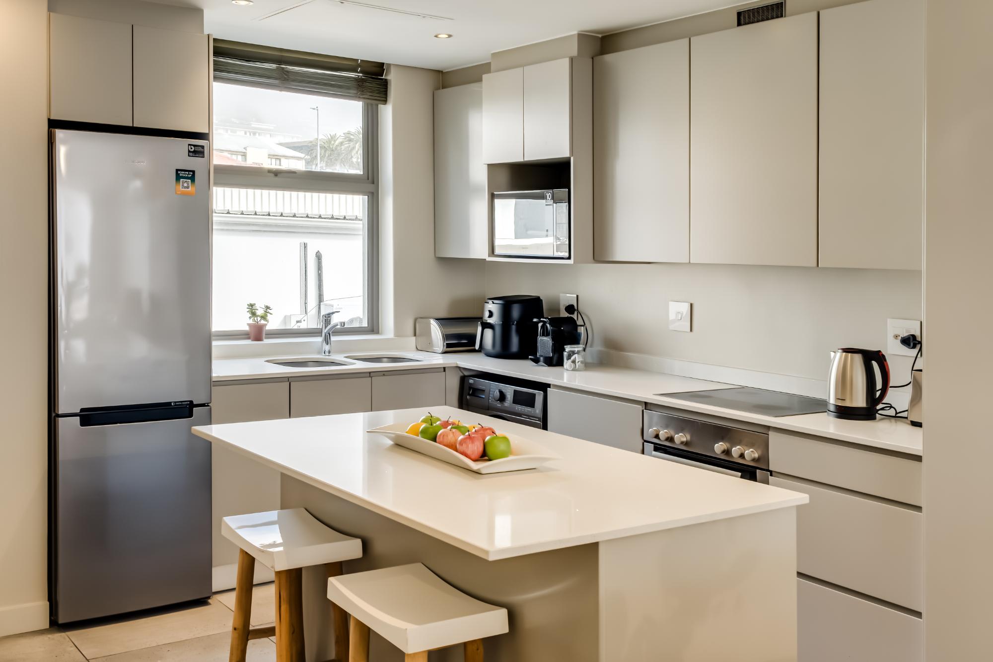 property_2a983d13-be21-480e-a157-b1d44d941e70_16
