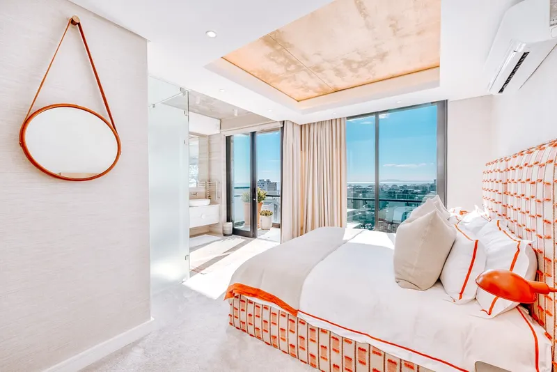 Plush Penthouse in Sea Point – photo 9