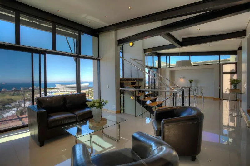 16 Springbok Road in Green Point – photo 14