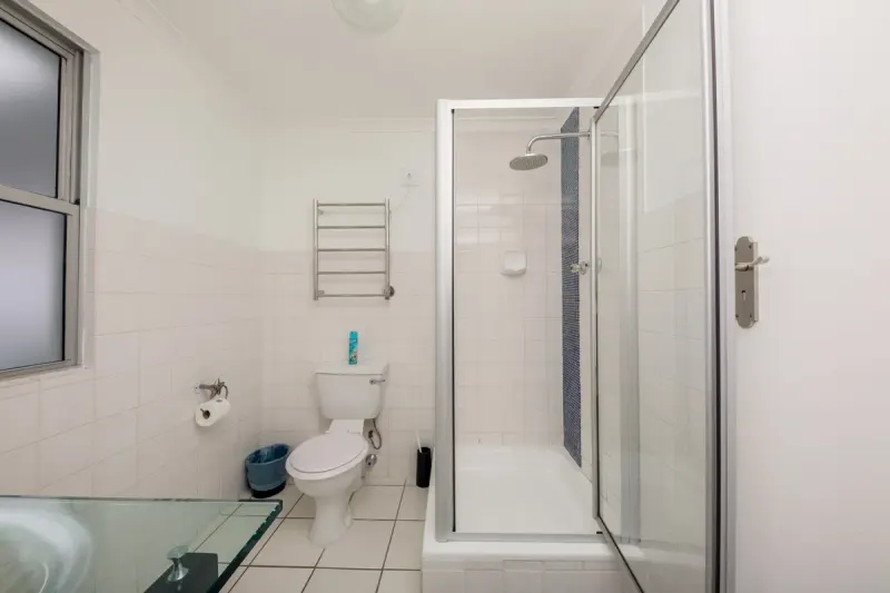 Indigo Bay - The Penguin in Camps Bay – photo 10