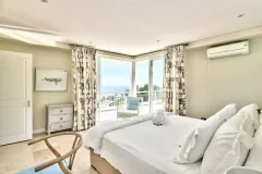Tree Rd Villa in Camps Bay – photo 14 thumbnail
