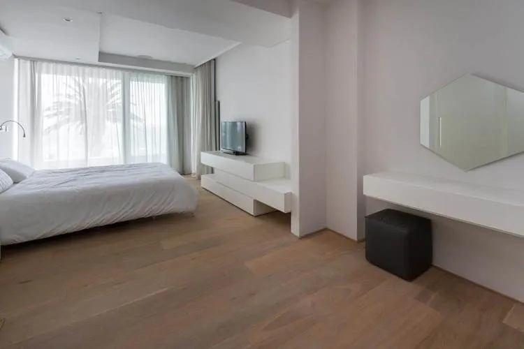 property_2ba2a3f6-f217-49ee-8ec1-7de6884e3e50_7