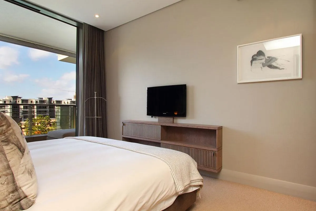 property_2ba86fa0-359f-4b96-aa66-821172c39627_14