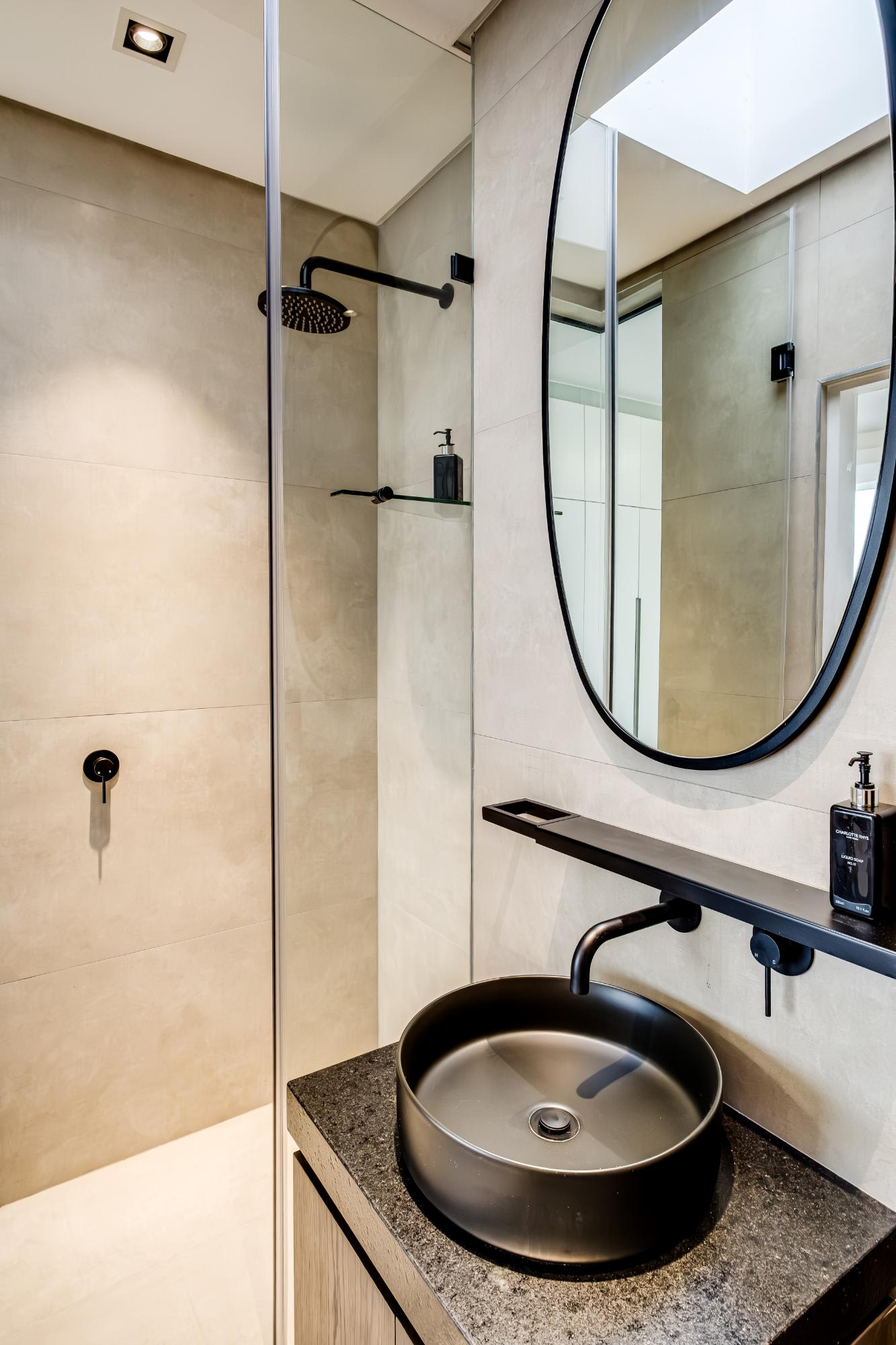 property_2bb8d119-2fee-4dbf-9cdd-81710b47b85a_50