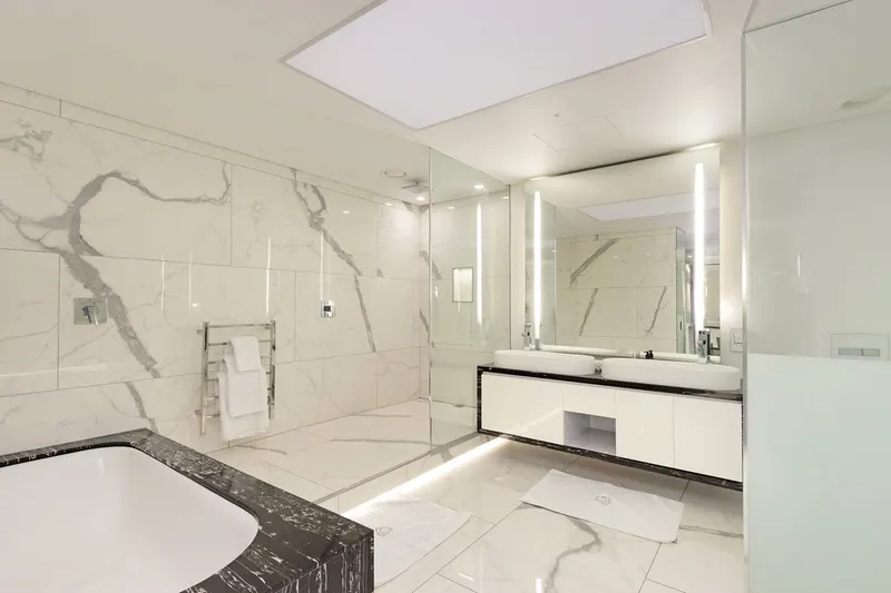 Nettleton Luxe  in Clifton – photo 32