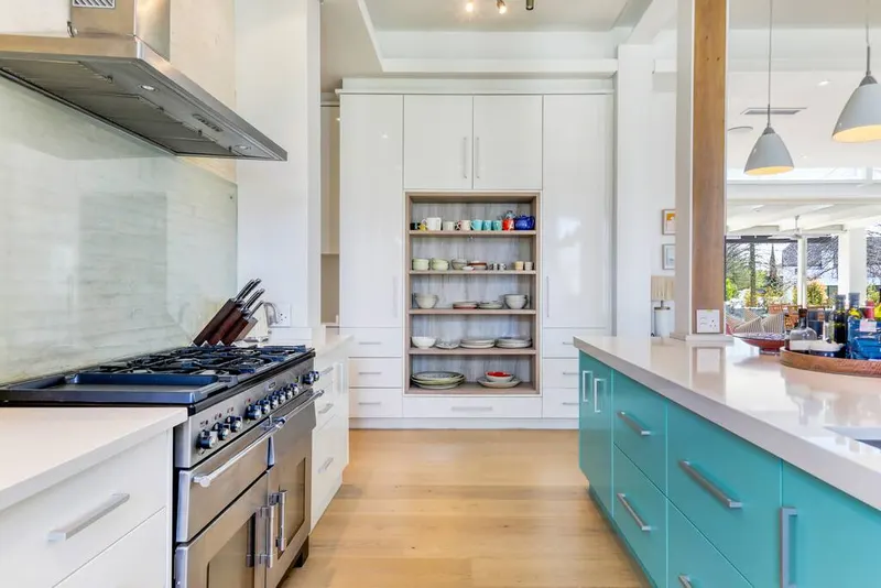 Franschhoek Family Home in Franschhoek – photo 1