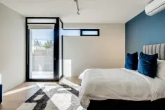 Villa 240 in Bantry Bay – photo 28 thumbnail