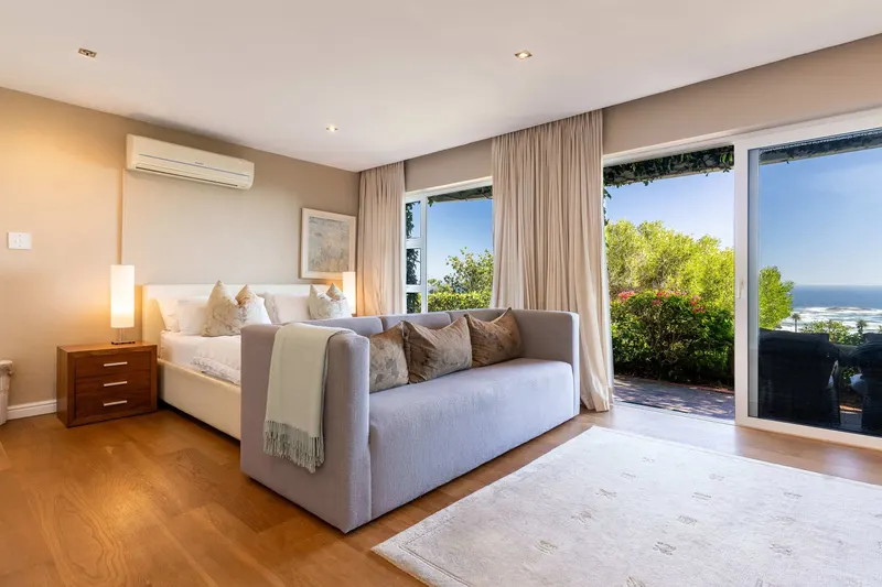 Tree Villa in Camps Bay – photo 41