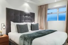 Atlantic Spray Apartment in Mouille Point – photo 18 thumbnail