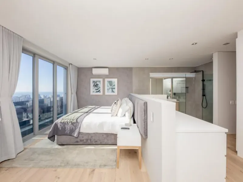 Penthouse on B in Green Point – photo 7