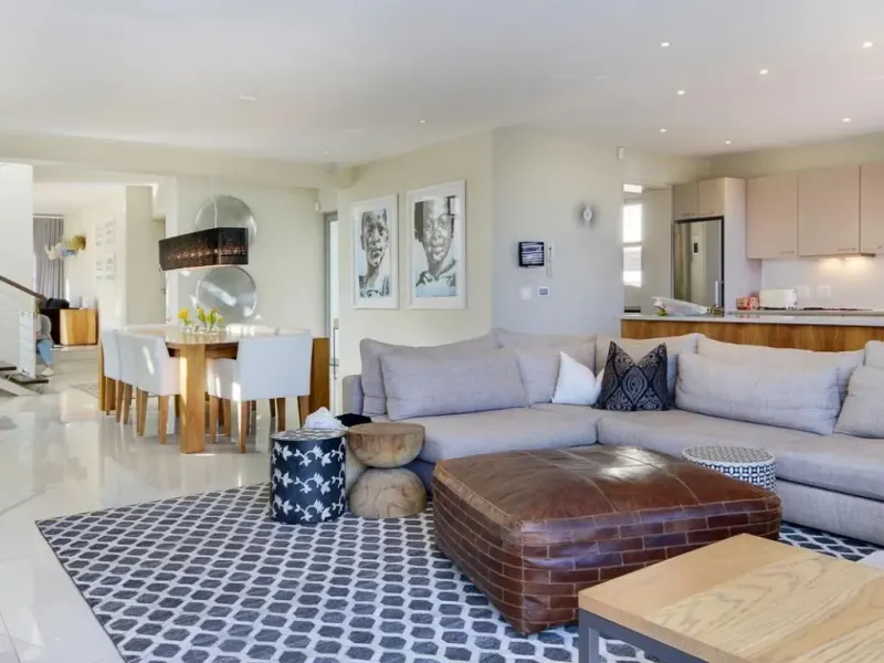 Amanzi Villa in Camps Bay – photo 13