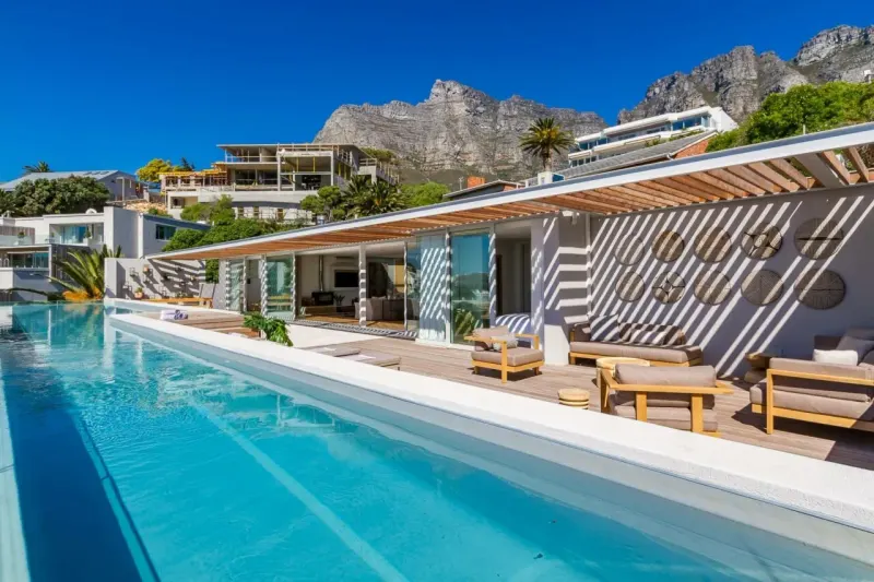 The Rock Penthouse in Camps Bay – photo 25