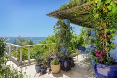 Ocean Blue Bungalow in Clifton – photo 24 thumbnail