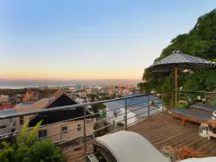 Virland Apartment in Sea Point – photo 1 thumbnail