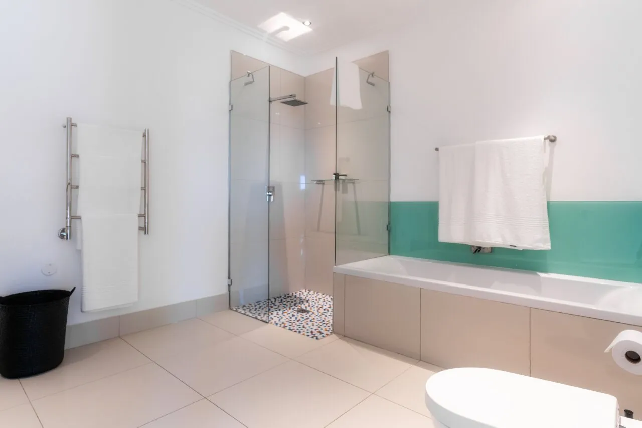 property_2cede9ab-2cbd-488e-b4f6-e77959cea96c_37