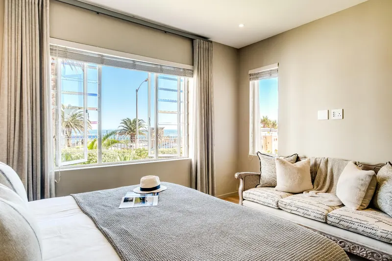 Tidescape in Camps bay – photo 20