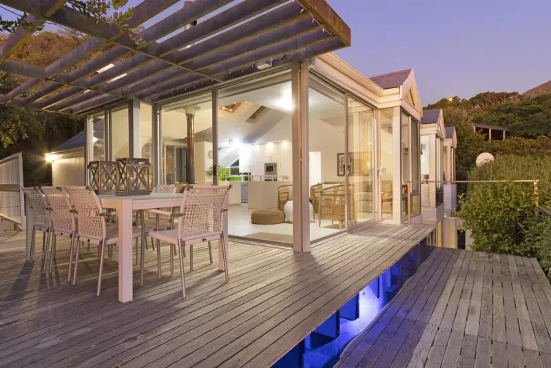 5 Glen Beach Bungalow in Camps Bay – photo 22