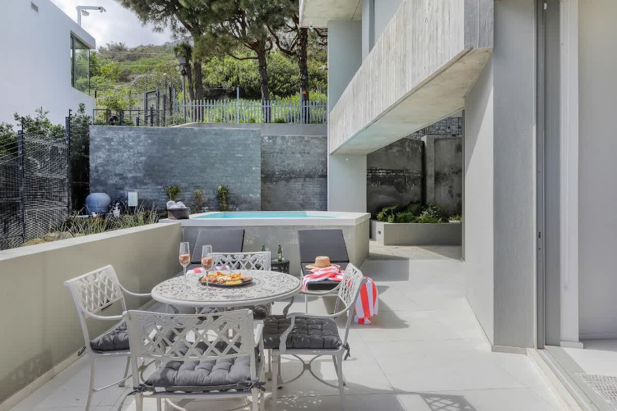 property_2d8284ca-cb8a-402b-ac0a-e19d7a487937_6