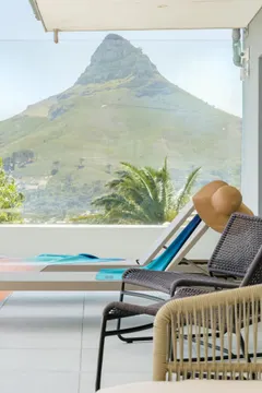 Khalanga Penthouse in Camps Bay – photo 5 thumbnail