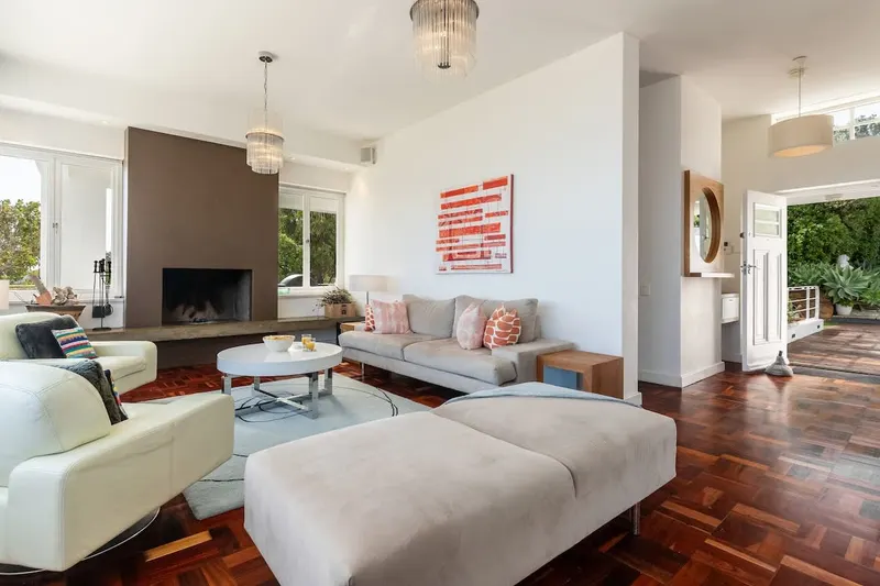 Picasso Villa in Camps Bay – photo 11