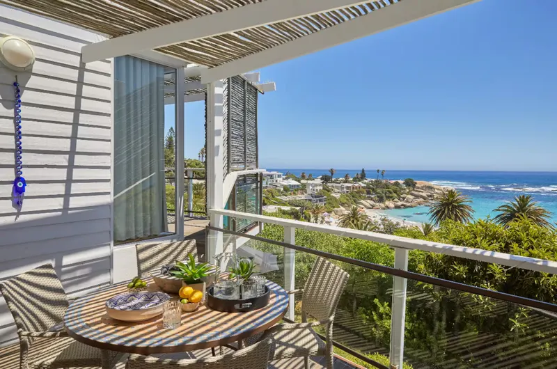 Bungalow Sands in Clifton – photo 1