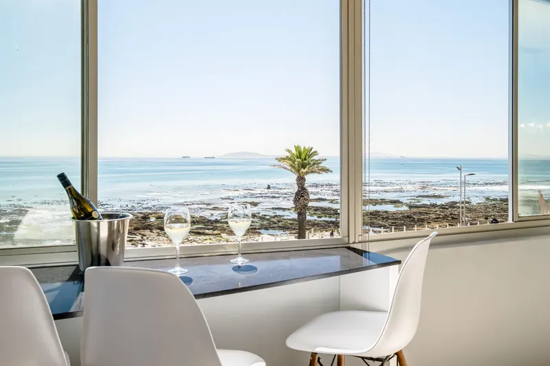 Atlantic Views in Mouille Point – photo 1