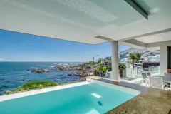 Bali Luxury Suite E in Camps Bay – photo 1 thumbnail