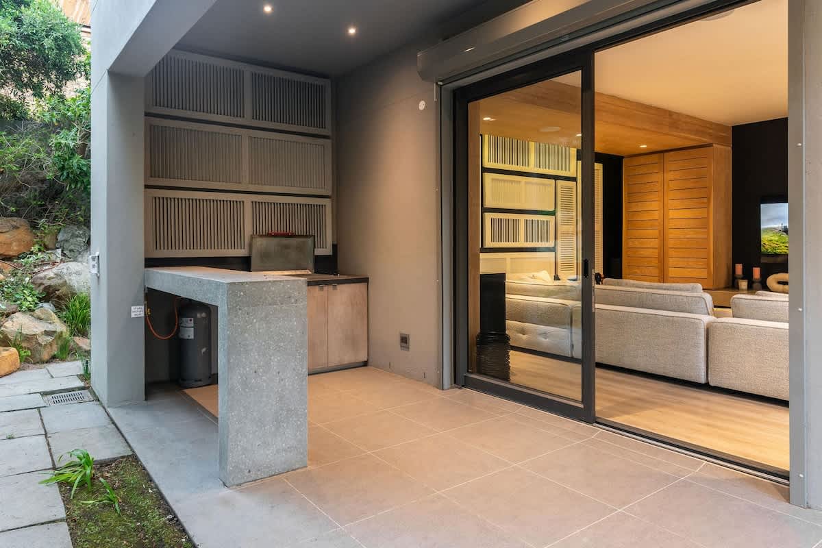 property_2ecd9501-b3db-46d9-bdad-ca41ffe9e27c_27