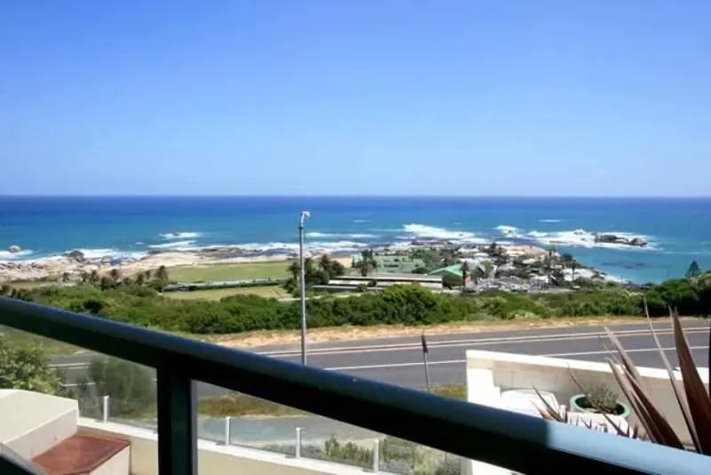 Clifton Nautica 2 in Camps Bay – photo 7