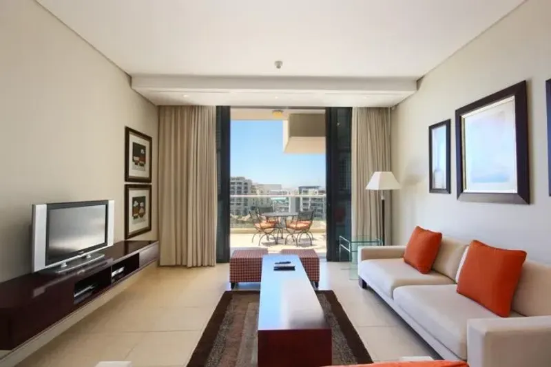 Juliette 6th Floor Apartment in V&A Waterfront – photo 5