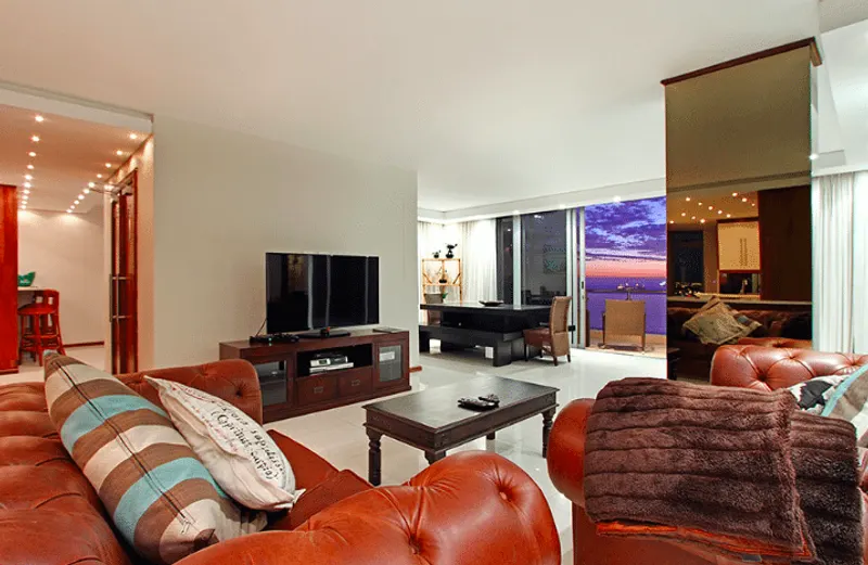 Infinity Penthouse in West Beach – photo 6