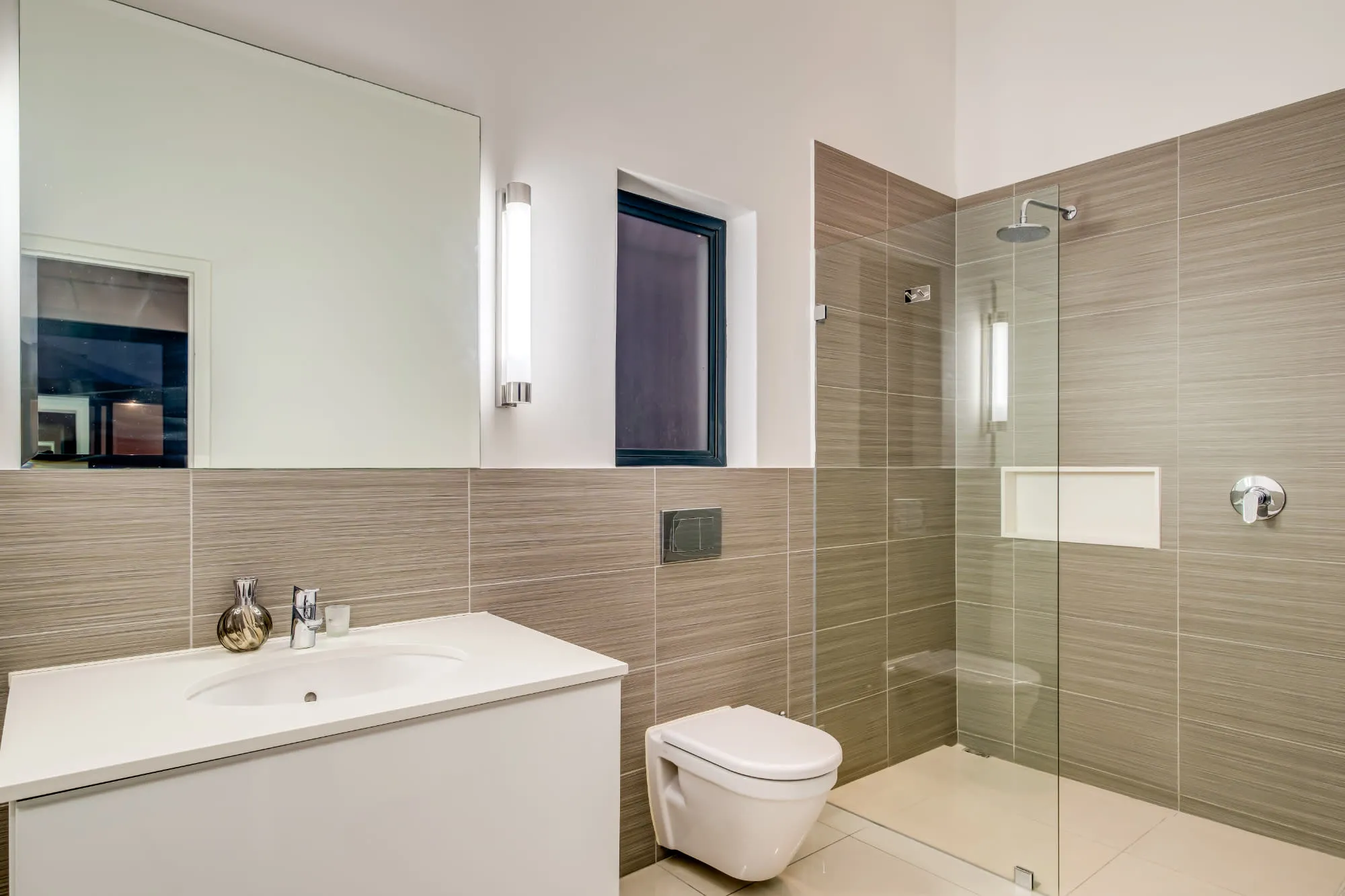 property_2ffc266c-cb5b-4592-a1bf-ea7baccd40d3_26
