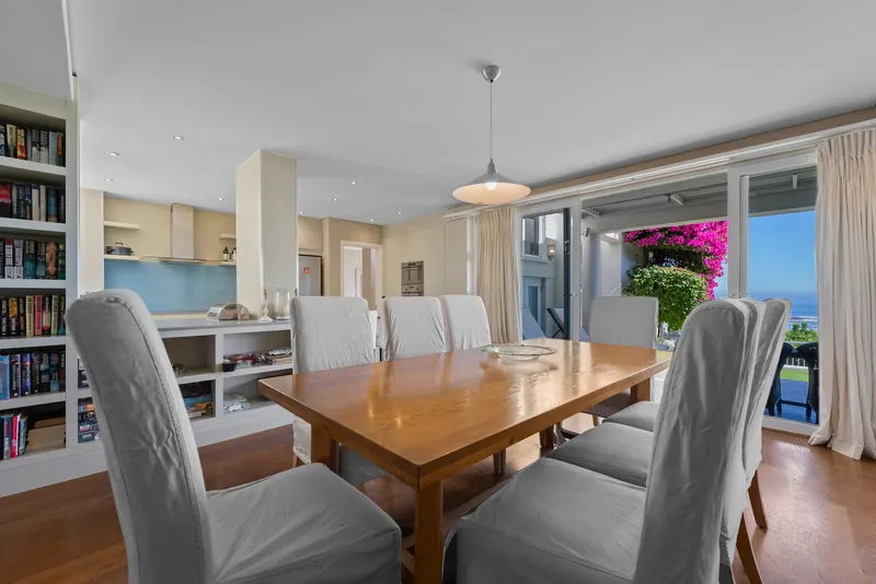 Tree Villa in Camps Bay – photo 20