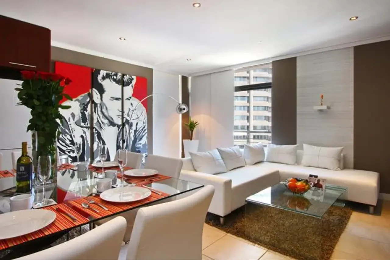 Icon 1204 Apartment in Cape Town City Centre