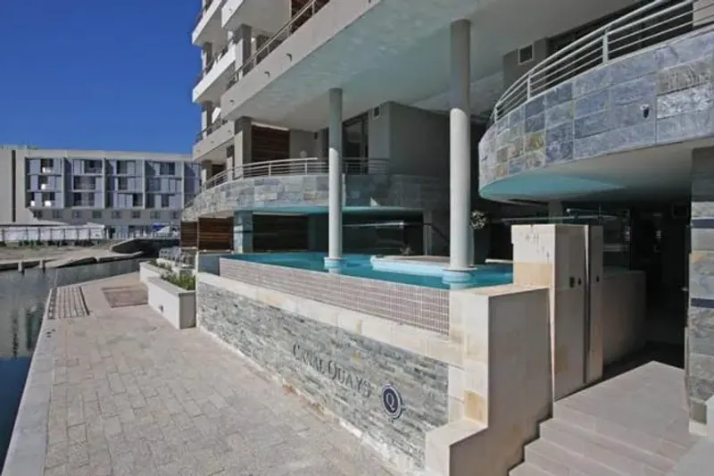 Canal Quays 602 in V&A Waterfront – photo 12