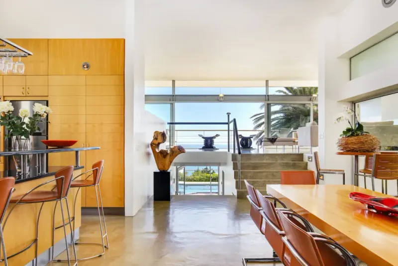 Francolin Road Villa in Bakoven – photo 11