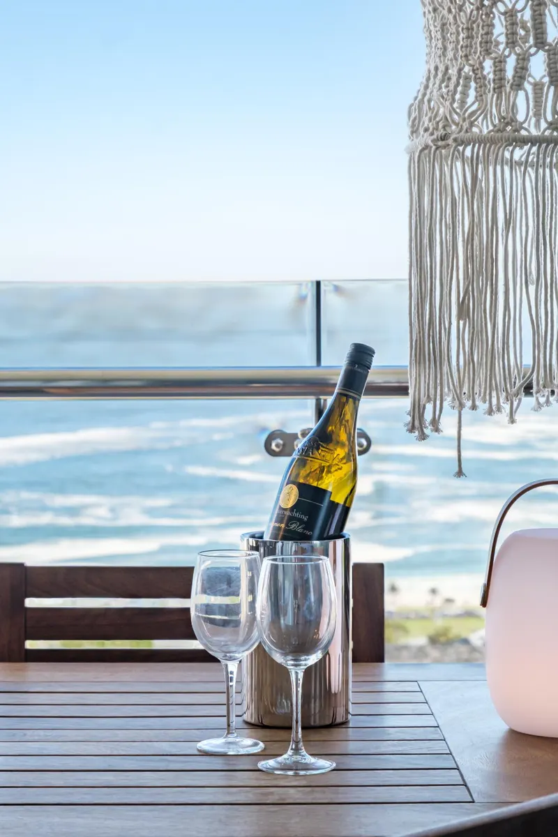 Sunset Loft in Camps Bay – photo 6