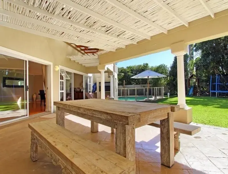 Sunset Beach Cowrie Villa in Sunset Beach – photo 4