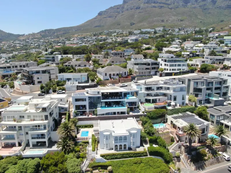 Camps Bay Grand in Camps Bay – photo 5