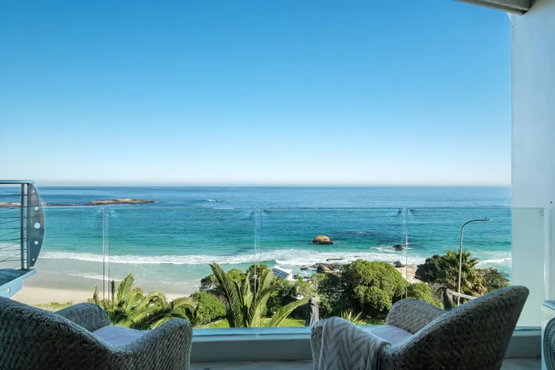 Villa Sevara in Camps Bay – photo 26