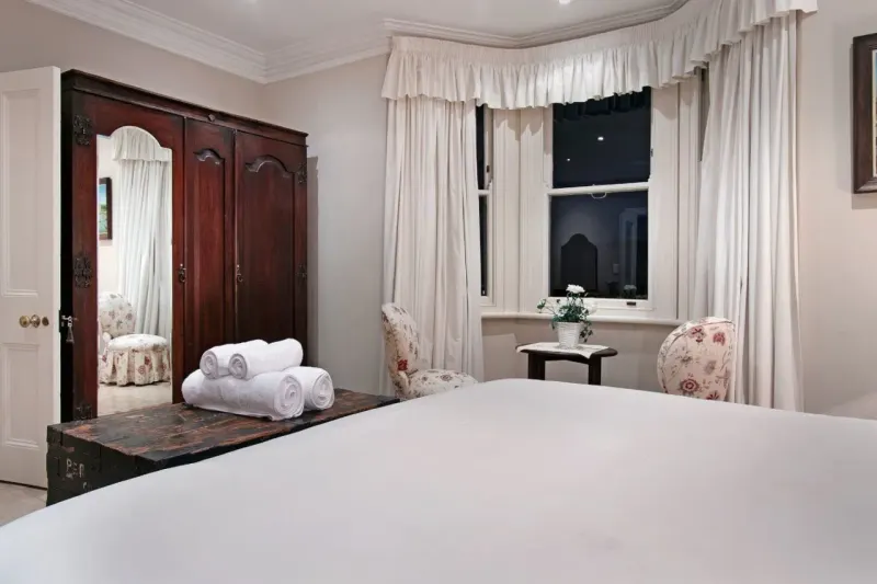 Bingley Place in Camps Bay – photo 43