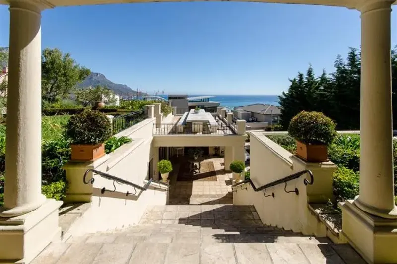Camps Bay Sedgemore in Camps Bay – photo 20