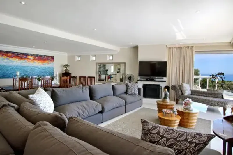 Camps Bay Atlantic Villa in Bakoven – photo 1