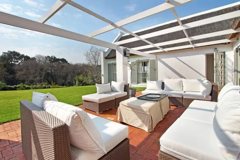 Avenue Bordeaux in Constantia Heights – photo 4